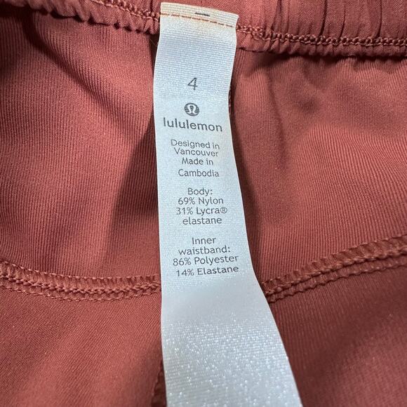 Lululemon On The Fly 7/8 Pant Rustic Clay Women's Sz 4 Excellent Used Condition - Picture 5 of 11